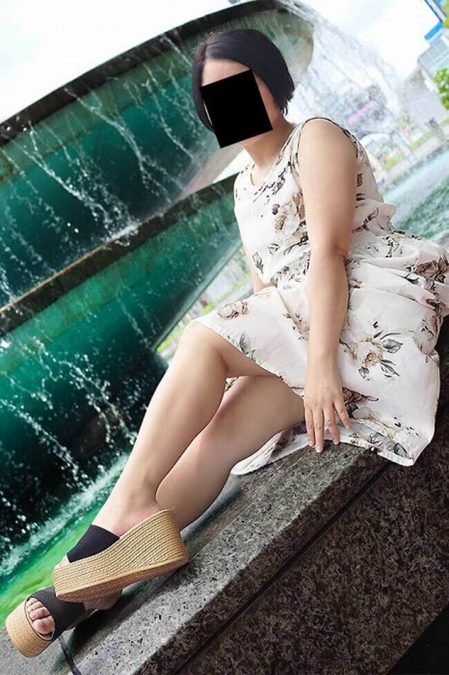 東海店さよ(37歳)