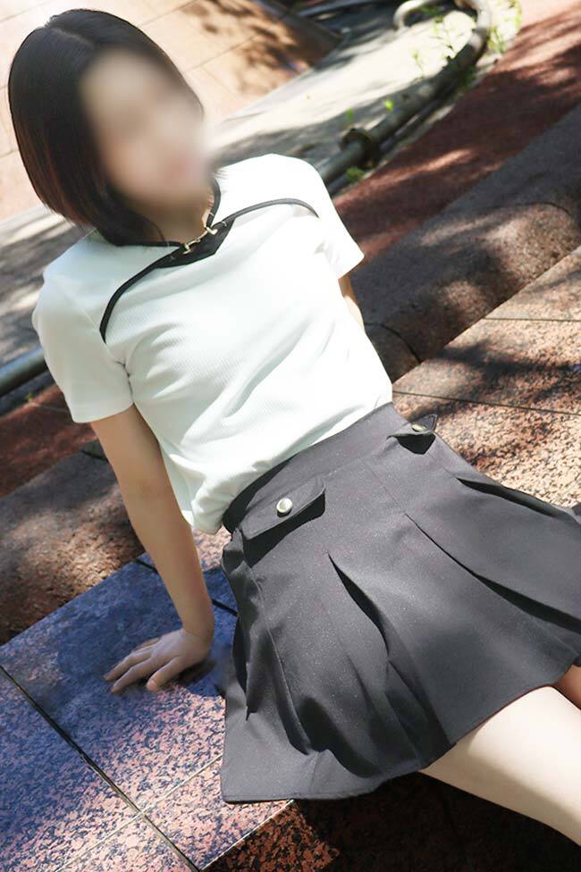せな(27歳)