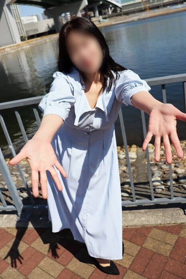 東海店なみ(45歳)