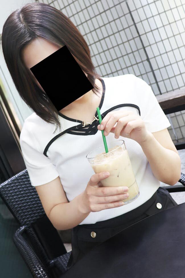 せな(27歳)